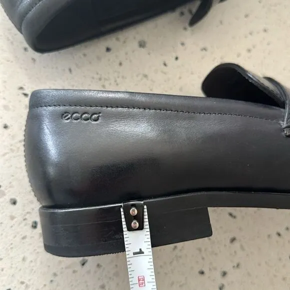 ECCO Men’s Black Leather Sleek Loafers Slip On Style Shoes Size EU42 / US8-8.5