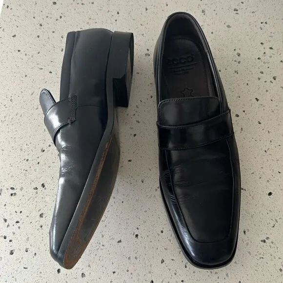 ECCO Men’s Black Leather Sleek Loafers Slip On Style Shoes Size EU42 / US8-8.5