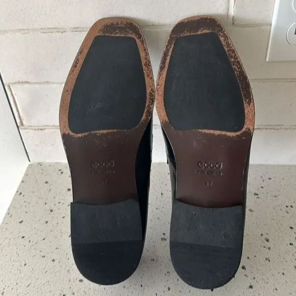 ECCO Men’s Black Leather Sleek Loafers Slip On Style Shoes Size EU42 / US8-8.5