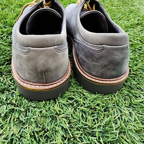 Ecco Mens size 40 &amp;41 casual Oxford  lace-up shoes used good condition