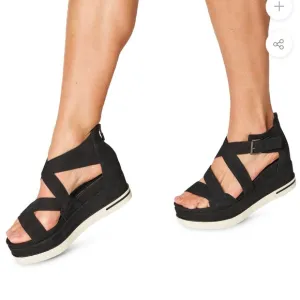 Eileen Fisher Boost Wedge Black Platform Sandal Sz 7.5