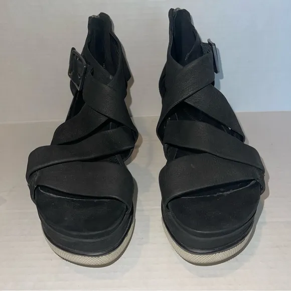 Eileen Fisher Boost Wedge Black Platform Sandal Sz 7.5