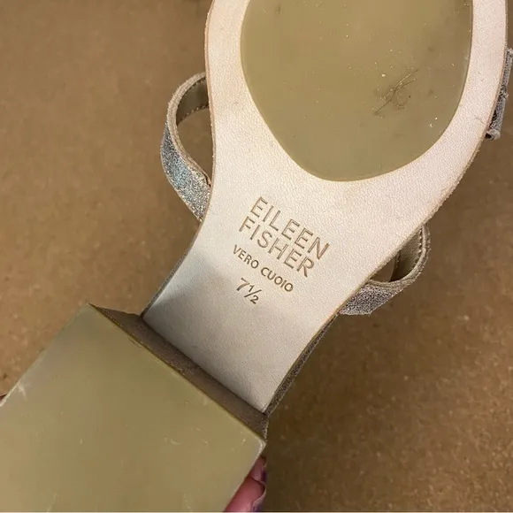 Eileen Fisher Sandals Straps Gold Sparkle Size 7.5