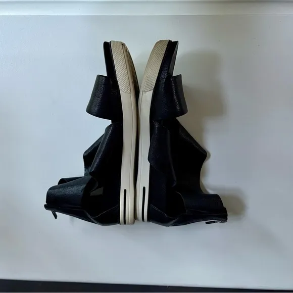 Eileen Fisher Sport Tumbled Leather Sneaker Sandal 10