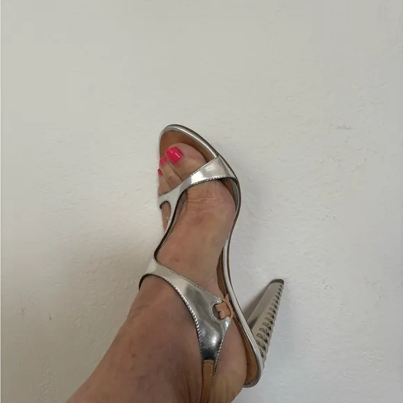 Elegant Silver Women's Sandals