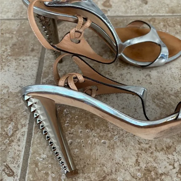 Elegant Silver Women's Sandals