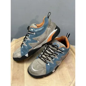 ES symbol skateboarding skate shoes mens Size 9.5 Blue Tan Streetwear