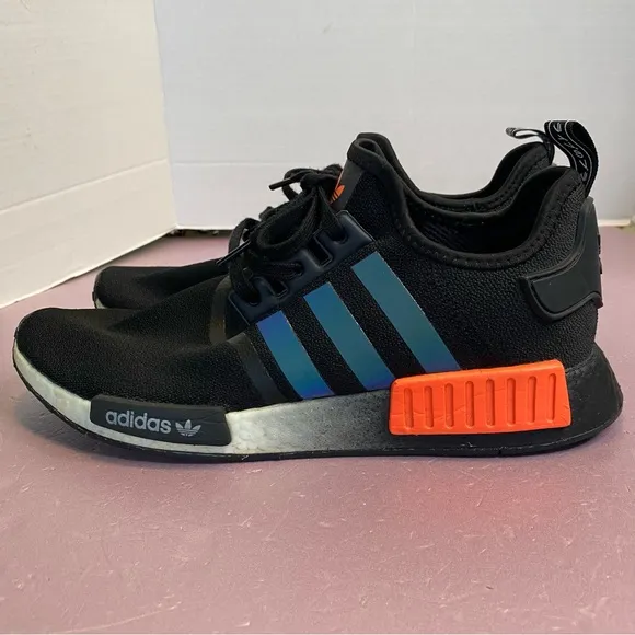 EUC Adidas Shoes Mens NMD R1 Running Sneakers Solar Orange Sports FW0185