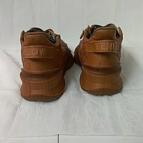 Fendi Flow Leather Low-Top Sneakers with Woodgrain Look