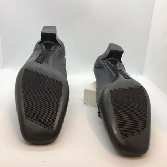 Ferragamo Black Pebbled Leather Pump Shoes 7B
