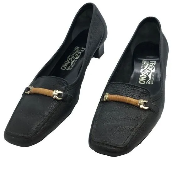 Ferragamo Black Pebbled Leather Pump Shoes 7B