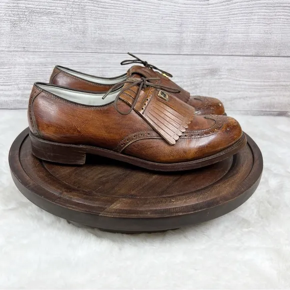 Footjoy Vintage Women’s Kiltie Leather Cleat Brown Golf Shoes Size 7 B