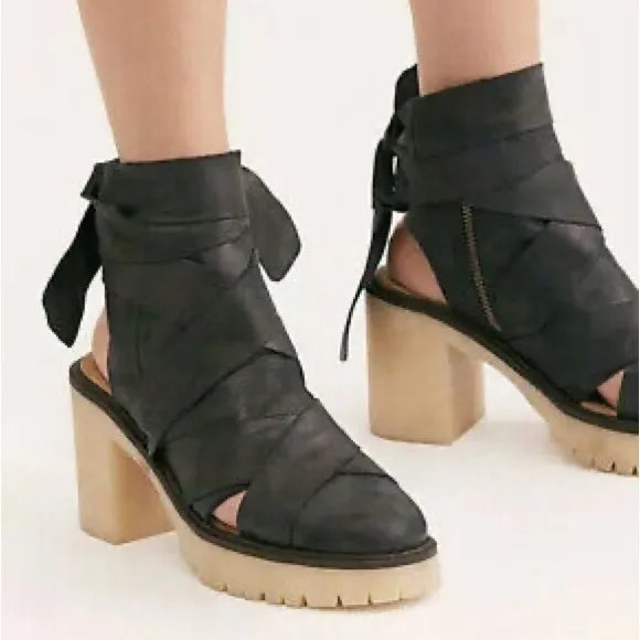 FREE PEOPLE Blake Women’s Platform Leather Sandal