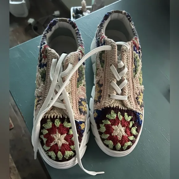 FREE PEOPLE Catch Me Crochet Womens Shoes Size EURO 37  NEW