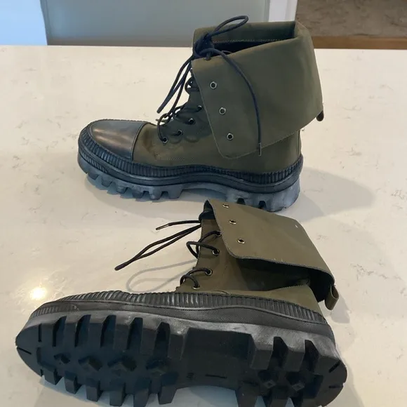 Free People Goldie Lug Sole Lace-Up Boots Green Combat Boots Fold Streetwear 9.5