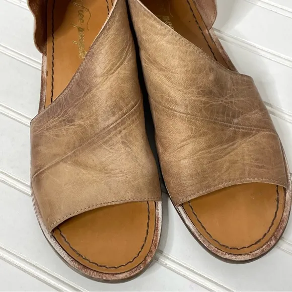 Free People Mont Blanc D‘Orsay Slip-On Brown Tan Leather Sandal Size 40 US 9.5