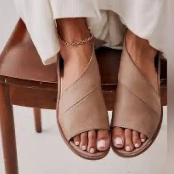 Free People Mont Blanc D‘Orsay Slip-On Brown Tan Leather Sandal Size 40 US 9.5