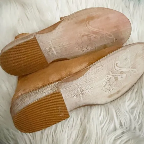 FREE PEOPLE | 'Mont Blanc' Rose Gold Metallic Asymmetrical Sandal | Size 38, 7.5