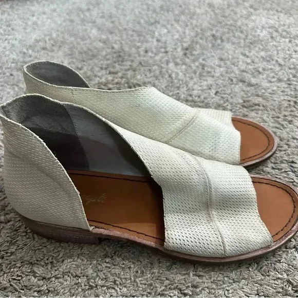 Free People mont blanc sandal ivory cream leather sz 40 9 9.5 9 1/2 stacked heel