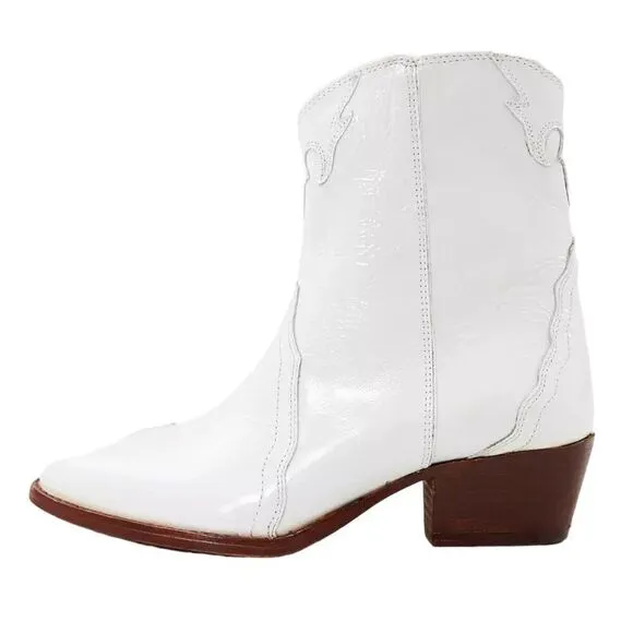 Free People New Frontier White Patent Leather Western Booties OB888602 Size 6