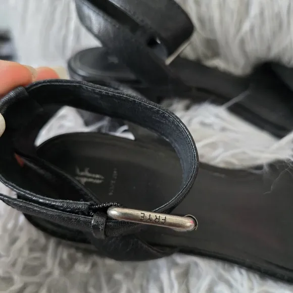 Frye Black Leather Ankle Straps Sandals