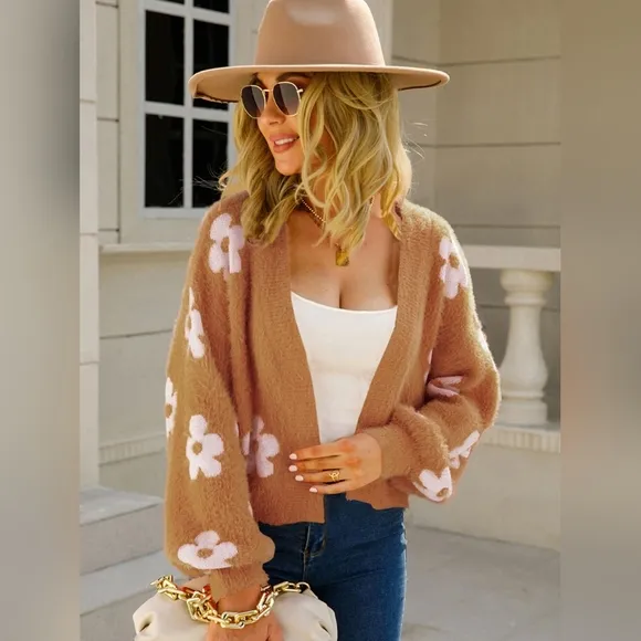 Fuzzy Soft Knit Daisy Flower Print Open Front Color Contrasting Cardigan Sweater
