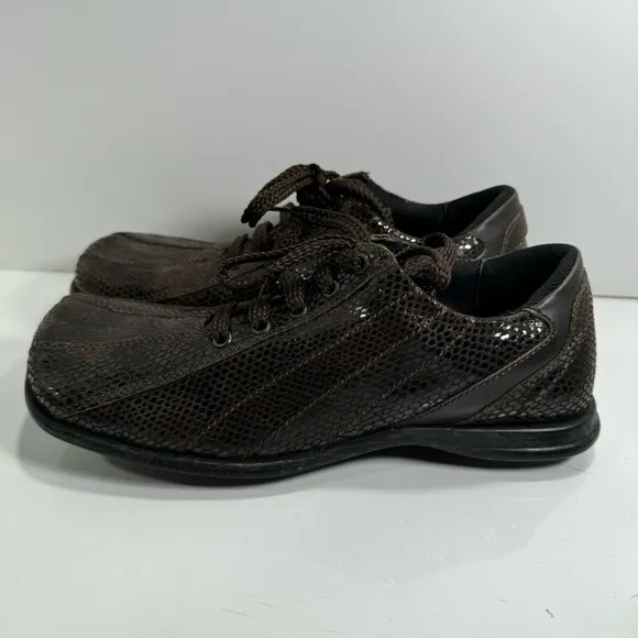 GBX Men’s Shoes sz 7 Vintage Square Toe Y2K #G638