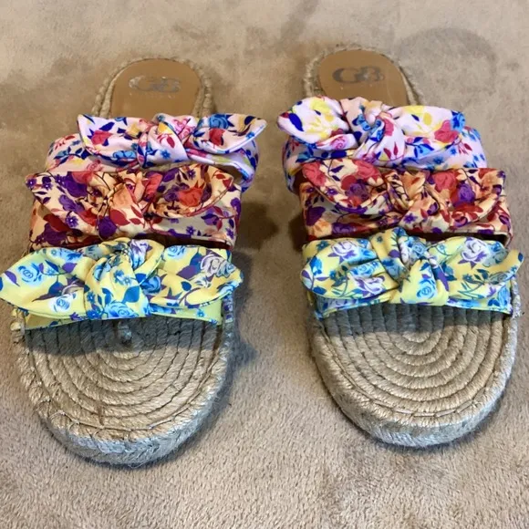 Gianni Bini Ruffle Sandals, Mixed Floral Prints, Size US 8.5,Three Fabric straps