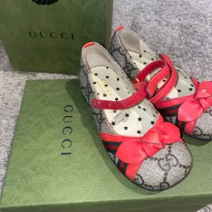 Girls Gucci maryjane shoes
