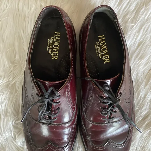 {Hanover} Vintage MasterFlex Wingtip Dress Shoes - Men's 9.5
