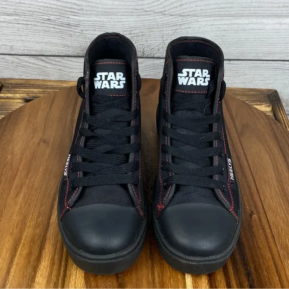 Heelys Youth Star Wars Darth Vader Black Hustle High Top Wheel Shoes Kids Size 5