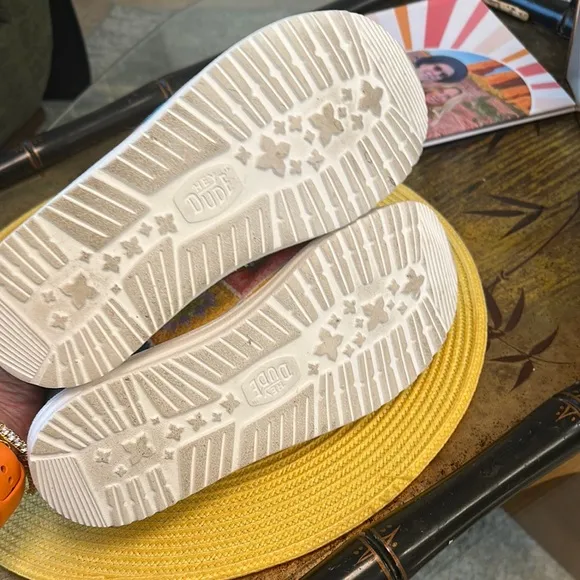 Hey Dude Crochet Colorful ladies Slip-On Shoes