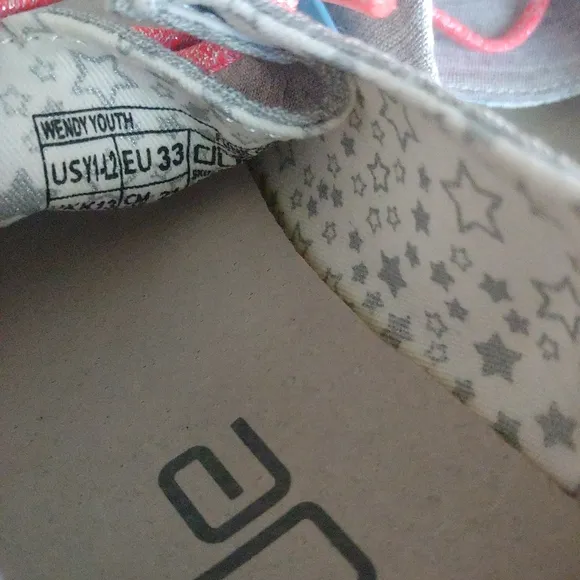 HEY DUDE NEW Wendy Youth Slip-On Shoes Funk Grey
