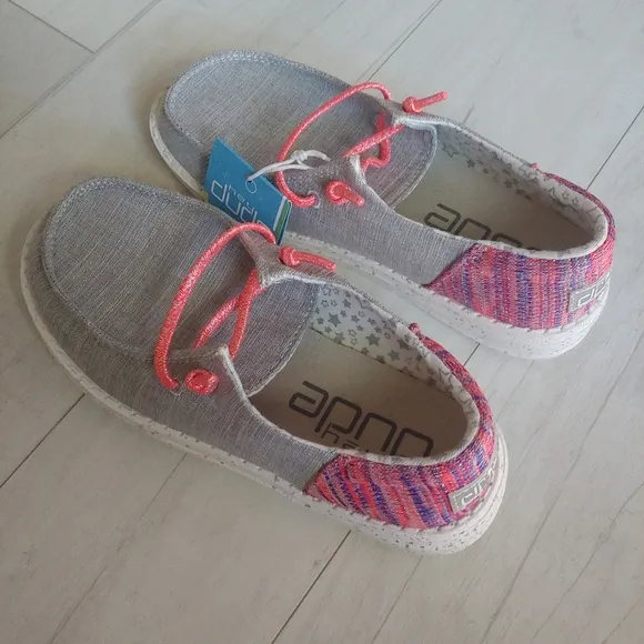 HEY DUDE NEW Wendy Youth Slip-On Shoes Funk Grey