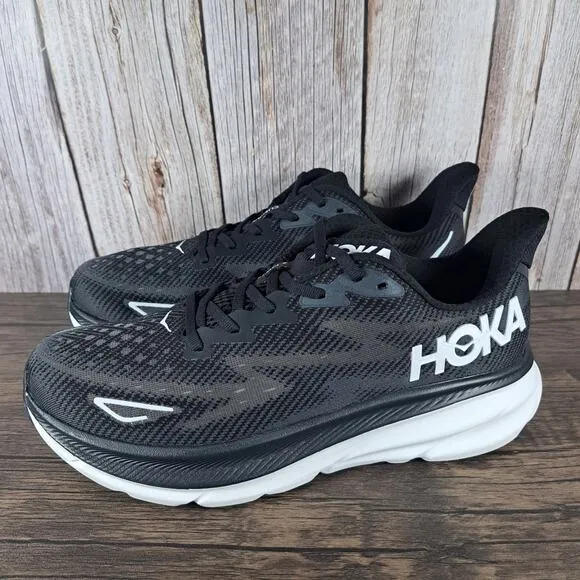 Hoka One One Clifton 9 Women's Sz 9.5 B Running Shoes Black White (VGC)