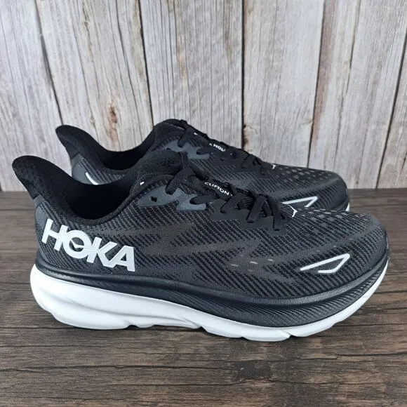 Hoka One One Clifton 9 Women's Sz 9.5 B Running Shoes Black White (VGC)