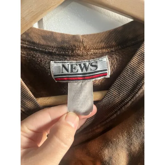 International news crew pullover brown marled size large