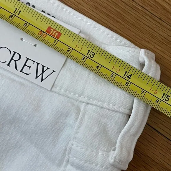 J.CREW Petite Mid-rise Kickout Jean Size 27P White NEW CH694 Casual Coastal