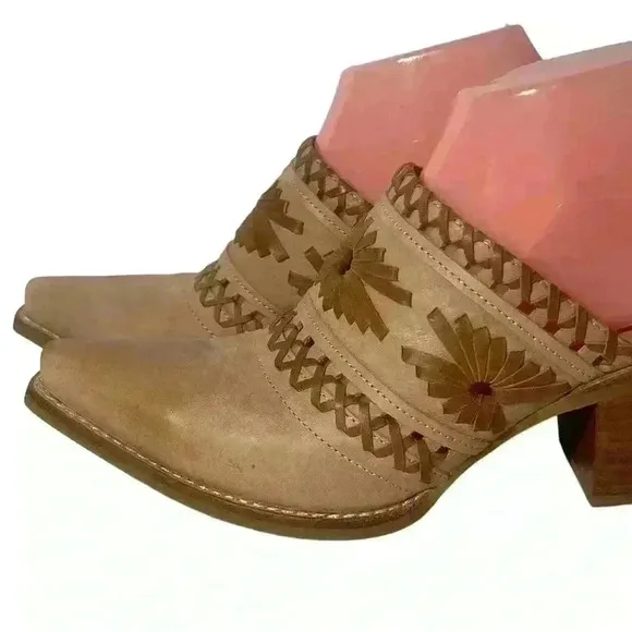 Jeffrey Campbell  Women’s Brown Honey Woven Mules Block Heel Shoes Size 8