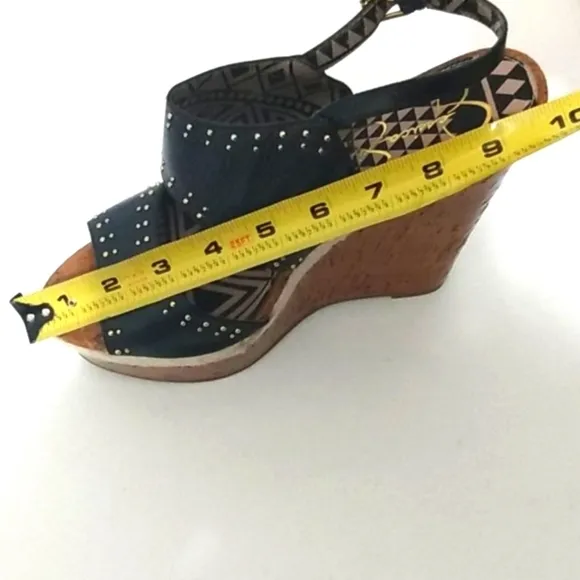 JESSICA SIMPSON Wedge Heel Sandals NWOT