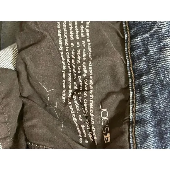 Joe’s Jeans The Niki Mid Rise Boyfriend Size 26