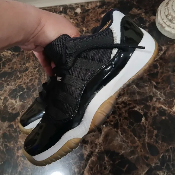 Jordan 11 Retro Low 'Infrared' Streetwear/Lifestyle Shoes Size 6 Youth/7…