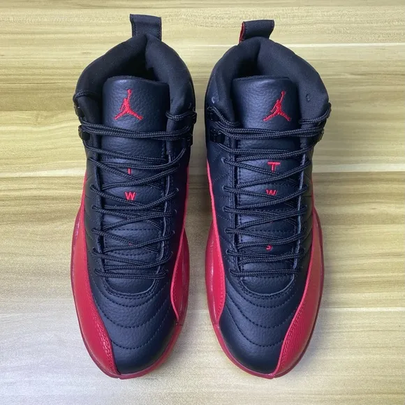 Jordan 12 Retro Flu Game  Black Red Sneakers Men’s Pre-owned Size 11