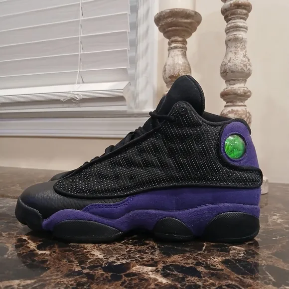 Jordan 13 Retro Streetwear/Lifestyle Shoes Size 5.5 Youth/7 Women