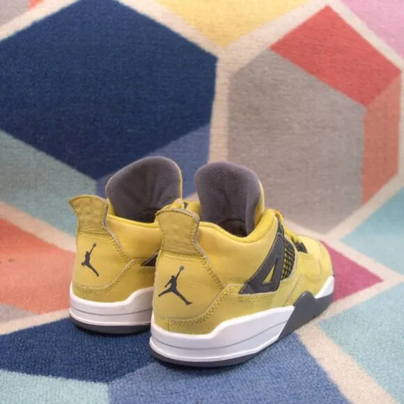 Jordan 4 Retro Lightning 2021 Kids Size 2Y  Shoes BQ7669-700