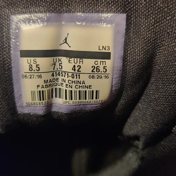 Jordan Athletic Shoes - Black