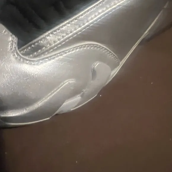 Jordan Fits Men size 8 Air Jordan Retro 14 Silver Authentic Nike new
