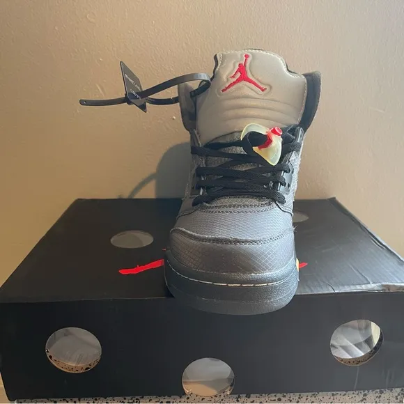 Jordan Kids Shoes - Gray and Black