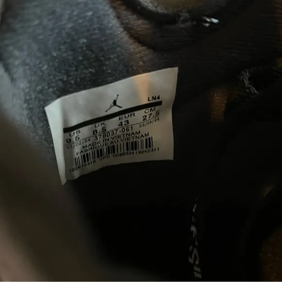 Jordan Kids Shoes - Gray and Black