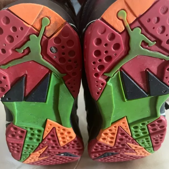 Jordan Retro 7 Marvin the Martian Sneakers, Big Boys (Kids) Size 3.5Y